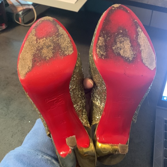 EUC Christian Louboutin Heels Size 36 - Picture 4 of 4